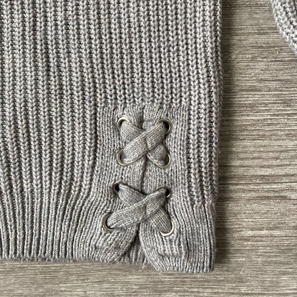 CP Ribbed Sweater - Picture 3 of 4